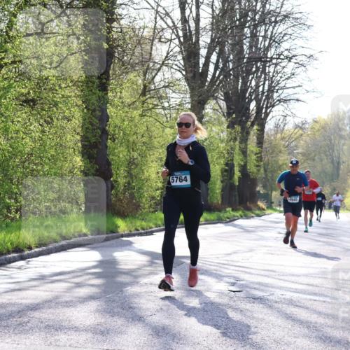 12.04.2026 - 45. Internationalen Wilhelmsburger Insellauf Yannick Fuchs http://msf.ph/oto/9482482 12.04.2026 10:23:10 Laufen 5764, 14945 meine-sportfotos.de