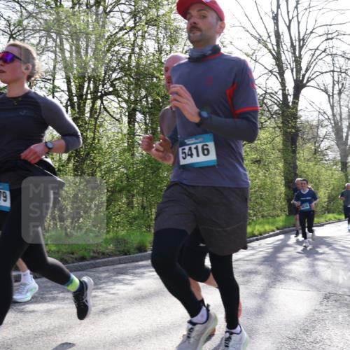12.04.2026 - 45. Internationalen Wilhelmsburger Insellauf Yannick Fuchs http://msf.ph/oto/9482484 12.04.2026 10:30:53 Laufen 79, 5416, 5033 meine-sportfotos.de