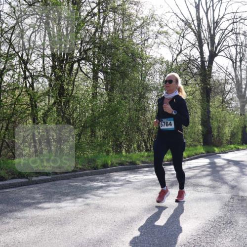 12.04.2026 - 45. Internationalen Wilhelmsburger Insellauf Yannick Fuchs http://msf.ph/oto/9482502 12.04.2026 10:23:11 Laufen 5764, 4945 meine-sportfotos.de