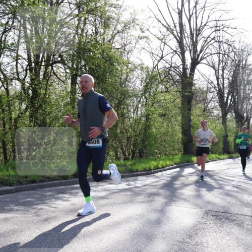 12.04.2026 - 45. Internationalen Wilhelmsburger Insellauf Yannick Fuchs http://msf.ph/oto/9482531 12.04.2026 10:30:57 Laufen 408, 3831, 3991, 4042 meine-sportfotos.de
