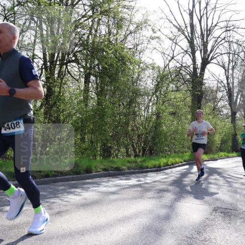 12.04.2026 - 45. Internationalen Wilhelmsburger Insellauf Yannick Fuchs http://msf.ph/oto/9482536 12.04.2026 10:30:57 Laufen 5408, 3831, 3991, 4042 meine-sportfotos.de