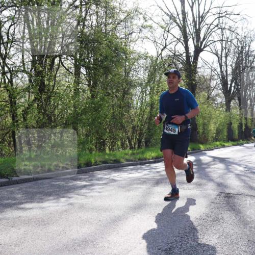 12.04.2026 - 45. Internationalen Wilhelmsburger Insellauf Yannick Fuchs http://msf.ph/oto/9482539 12.04.2026 10:23:14 Laufen 4945 meine-sportfotos.de