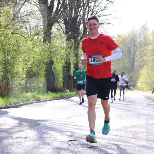 12.04.2026 - 45. Internationalen Wilhelmsburger Insellauf Yannick Fuchs http://msf.ph/oto/9482548 12.04.2026 10:23:15 Laufen 4043, 289 meine-sportfotos.de