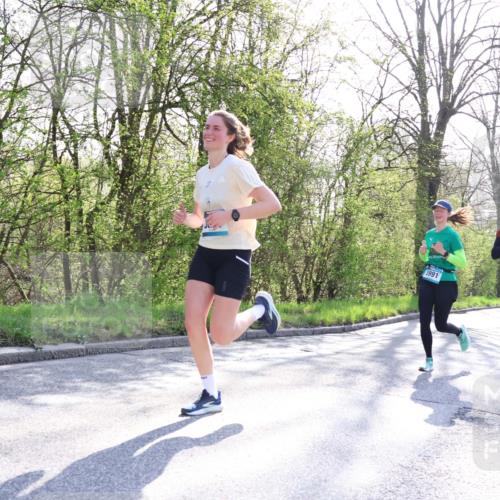 12.04.2026 - 45. Internationalen Wilhelmsburger Insellauf Yannick Fuchs http://msf.ph/oto/9482555 12.04.2026 10:30:59 Laufen 3991, 4042 meine-sportfotos.de