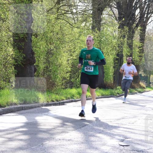 12.04.2026 - 45. Internationalen Wilhelmsburger Insellauf Yannick Fuchs http://msf.ph/oto/9482578 12.04.2026 10:23:18 Laufen 4043, 4127, 4322 meine-sportfotos.de