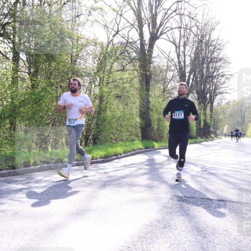 12.04.2026 - 45. Internationalen Wilhelmsburger Insellauf Yannick Fuchs http://msf.ph/oto/9482644 12.04.2026 10:23:23 Laufen 22, 4127 meine-sportfotos.de