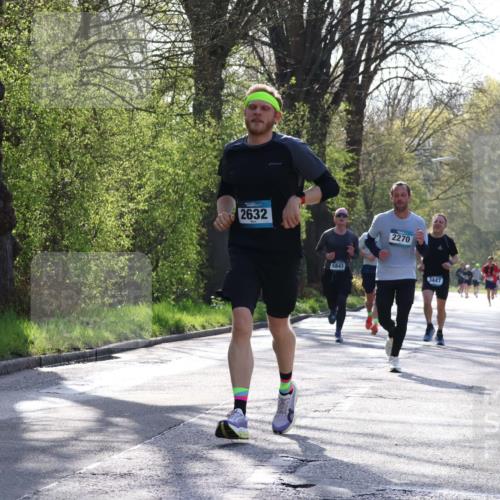 12.04.2026 - 45. Internationalen Wilhelmsburger Insellauf Yannick Fuchs http://msf.ph/oto/9482672 12.04.2026 10:23:33 Laufen 2632, 5843, 2270, 3447 meine-sportfotos.de