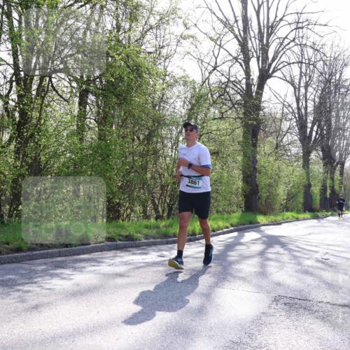 12.04.2026 - 45. Internationalen Wilhelmsburger Insellauf Yannick Fuchs http://msf.ph/oto/9482732 12.04.2026 10:31:14 Laufen 3861 meine-sportfotos.de