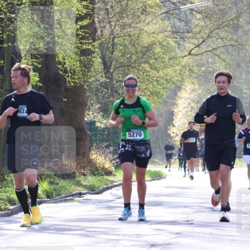 12.04.2026 - 45. Internationalen Wilhelmsburger Insellauf Yannick Fuchs http://msf.ph/oto/9482751 12.04.2026 10:31:17 Laufen 974, 5270, 2406 meine-sportfotos.de