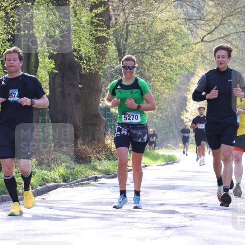 12.04.2026 - 45. Internationalen Wilhelmsburger Insellauf Yannick Fuchs http://msf.ph/oto/9482761 12.04.2026 10:31:18 Laufen 974, 5270, 2507, 2406 meine-sportfotos.de