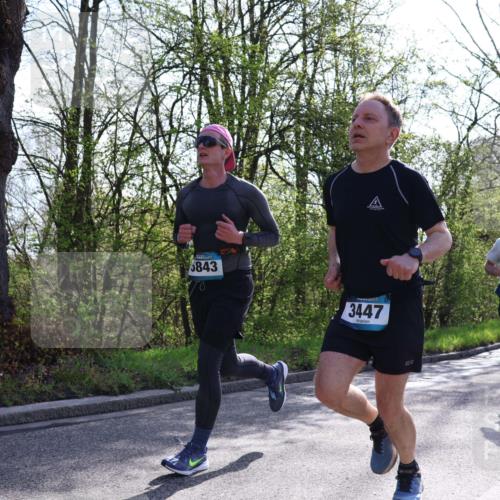 12.04.2026 - 45. Internationalen Wilhelmsburger Insellauf Yannick Fuchs http://msf.ph/oto/9482766 12.04.2026 10:23:40 Laufen 5843, 3447, 3506 meine-sportfotos.de