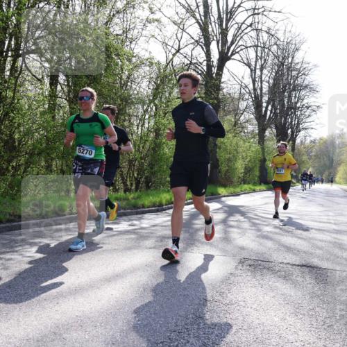 12.04.2026 - 45. Internationalen Wilhelmsburger Insellauf Yannick Fuchs http://msf.ph/oto/9482816 12.04.2026 10:31:25 Laufen 5270, 4501 meine-sportfotos.de