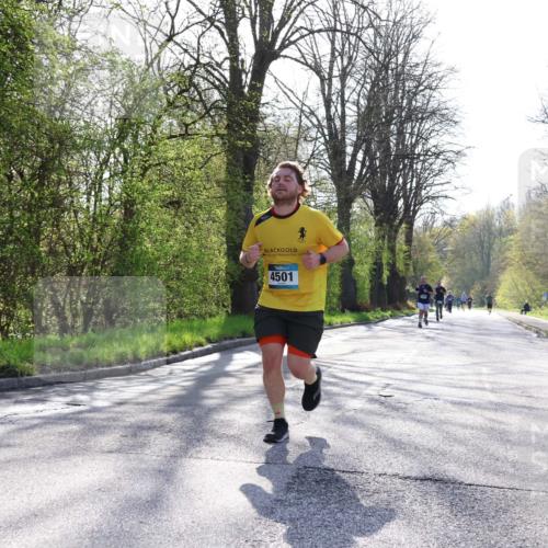 12.04.2026 - 45. Internationalen Wilhelmsburger Insellauf Yannick Fuchs http://msf.ph/oto/9482831 12.04.2026 10:31:26 Laufen 4501 meine-sportfotos.de