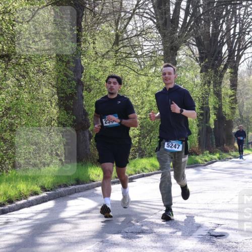 12.04.2026 - 45. Internationalen Wilhelmsburger Insellauf Yannick Fuchs http://msf.ph/oto/9482936 12.04.2026 10:31:35 Laufen 230, 5247 meine-sportfotos.de