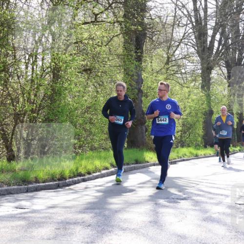 12.04.2026 - 45. Internationalen Wilhelmsburger Insellauf Yannick Fuchs http://msf.ph/oto/9483082 12.04.2026 10:31:47 Laufen 065, 5442, 5337, 4483 meine-sportfotos.de