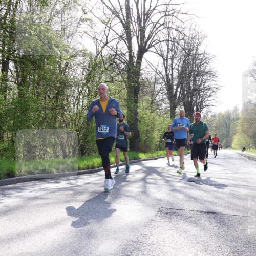 12.04.2026 - 45. Internationalen Wilhelmsburger Insellauf Yannick Fuchs http://msf.ph/oto/9483122 12.04.2026 10:31:52 Laufen 5337, 2500, 4483 meine-sportfotos.de