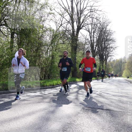 12.04.2026 - 45. Internationalen Wilhelmsburger Insellauf Yannick Fuchs http://msf.ph/oto/9483199 12.04.2026 10:31:58 Laufen 302, 2262, 2263 meine-sportfotos.de