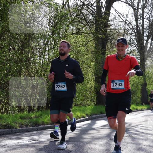 12.04.2026 - 45. Internationalen Wilhelmsburger Insellauf Yannick Fuchs http://msf.ph/oto/9483205 12.04.2026 10:31:58 Laufen 2262, 4, 2263, 5840 meine-sportfotos.de