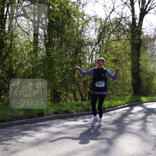 12.04.2026 - 45. Internationalen Wilhelmsburger Insellauf Yannick Fuchs http://msf.ph/oto/9483228 12.04.2026 10:32:00 Laufen 5647 meine-sportfotos.de