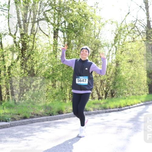 12.04.2026 - 45. Internationalen Wilhelmsburger Insellauf Yannick Fuchs http://msf.ph/oto/9483235 12.04.2026 10:32:01 Laufen 5647 meine-sportfotos.de