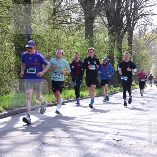 12.04.2026 - 45. Internationalen Wilhelmsburger Insellauf Yannick Fuchs http://msf.ph/oto/9483350 12.04.2026 10:32:11 Laufen 3086, 2039, 022, 27, 5091, 4615, 5705 meine-sportfotos.de