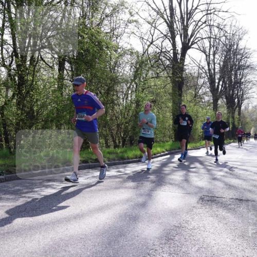 12.04.2026 - 45. Internationalen Wilhelmsburger Insellauf Yannick Fuchs http://msf.ph/oto/9483381 12.04.2026 10:32:14 Laufen 308, 2039, 3091, 4615 meine-sportfotos.de