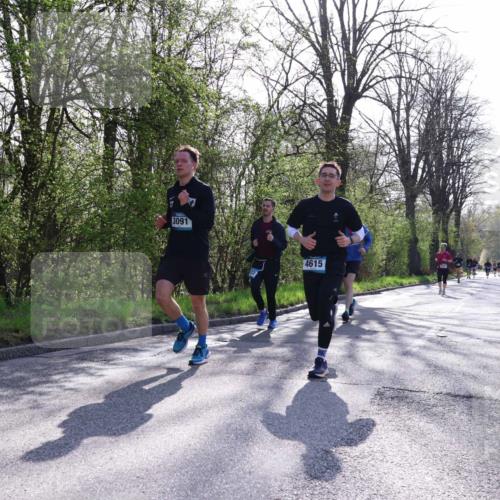 12.04.2026 - 45. Internationalen Wilhelmsburger Insellauf Yannick Fuchs http://msf.ph/oto/9483407 12.04.2026 10:32:15 Laufen 2039, 3091, 4615 meine-sportfotos.de