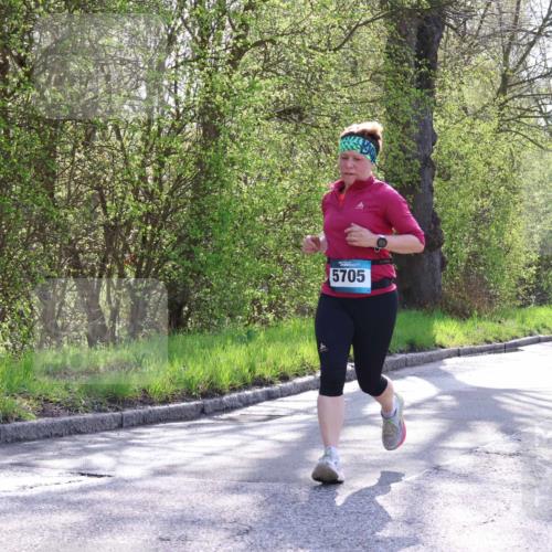 12.04.2026 - 45. Internationalen Wilhelmsburger Insellauf Yannick Fuchs http://msf.ph/oto/9483443 12.04.2026 10:32:19 Laufen 5705, 4914 meine-sportfotos.de