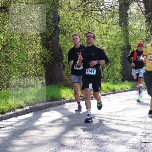 12.04.2026 - 45. Internationalen Wilhelmsburger Insellauf Yannick Fuchs http://msf.ph/oto/9483510 12.04.2026 10:32:28 Laufen 49, 3741, 3419, 4829, 79 meine-sportfotos.de