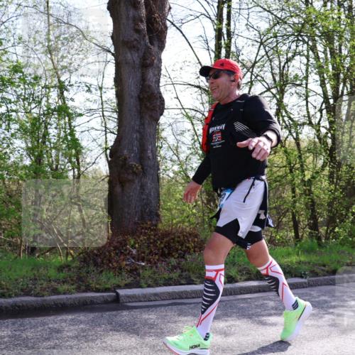 12.04.2026 - 45. Internationalen Wilhelmsburger Insellauf Yannick Fuchs http://msf.ph/oto/9483584 12.04.2026 10:32:34 Laufen  meine-sportfotos.de