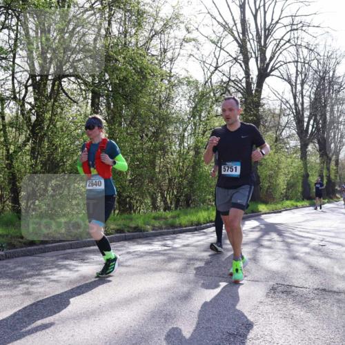 12.04.2026 - 45. Internationalen Wilhelmsburger Insellauf Yannick Fuchs http://msf.ph/oto/9483613 12.04.2026 10:32:36 Laufen 2940, 5751 meine-sportfotos.de