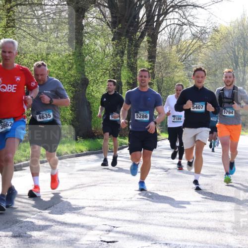 12.04.2026 - 45. Internationalen Wilhelmsburger Insellauf Yannick Fuchs http://msf.ph/oto/9483732 12.04.2026 10:32:48 Laufen 4635, 3662, 5286, 2189, 5407, 3334, 5794 meine-sportfotos.de