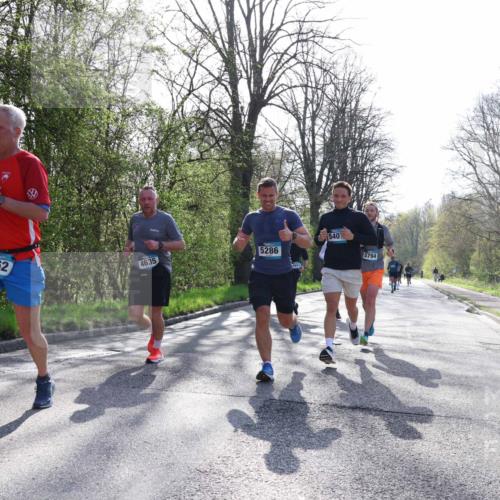 12.04.2026 - 45. Internationalen Wilhelmsburger Insellauf Yannick Fuchs http://msf.ph/oto/9483770 12.04.2026 10:32:51 Laufen 3662, 4635, 5407, 5286, 5794 meine-sportfotos.de