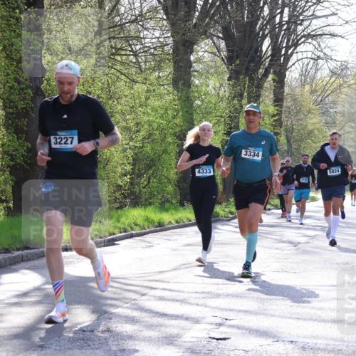 12.04.2026 - 45. Internationalen Wilhelmsburger Insellauf Yannick Fuchs http://msf.ph/oto/9483824 12.04.2026 10:32:56 Laufen 3227, 4333, 3334, 2102, 5824, 2656 meine-sportfotos.de
