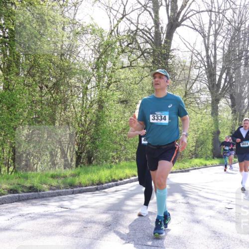 12.04.2026 - 45. Internationalen Wilhelmsburger Insellauf Yannick Fuchs http://msf.ph/oto/9483903 12.04.2026 10:32:59 Laufen 3334, 5824, 2656 meine-sportfotos.de