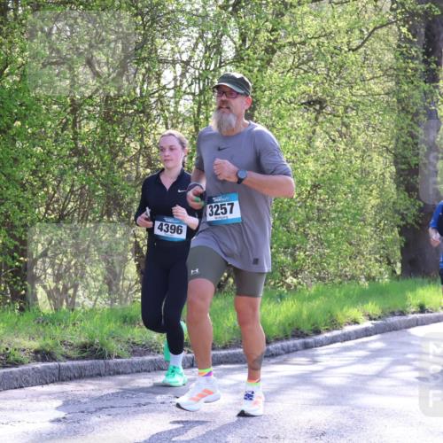 12.04.2026 - 45. Internationalen Wilhelmsburger Insellauf Yannick Fuchs http://msf.ph/oto/9484059 12.04.2026 10:45:50 Laufen 4396, 3257, 4339 meine-sportfotos.de