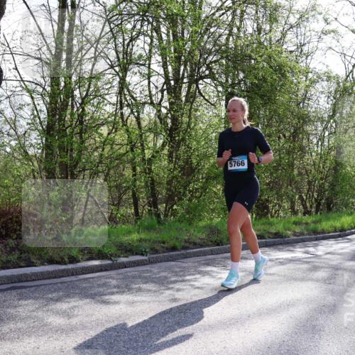 12.04.2026 - 45. Internationalen Wilhelmsburger Insellauf Yannick Fuchs http://msf.ph/oto/9484095 12.04.2026 10:33:15 Laufen 5766 meine-sportfotos.de