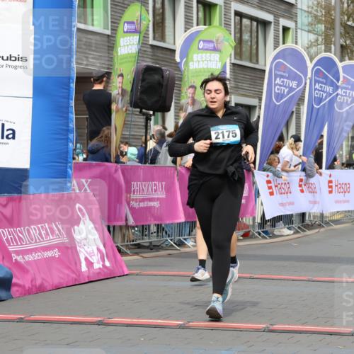 12.04.2026 - 45. Internationalen Wilhelmsburger Insellauf Strokosch-Dieckow http://msf.ph/oto/9484124 12.04.2026 13:22:00 Ziel 4800, 4047, 2175, 3402 meine-sportfotos.de