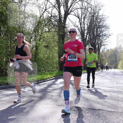 12.04.2026 - 45. Internationalen Wilhelmsburger Insellauf Yannick Fuchs http://msf.ph/oto/9484214 12.04.2026 10:33:29 Laufen 4906, 5805 meine-sportfotos.de