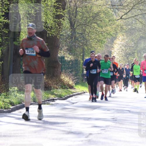 12.04.2026 - 45. Internationalen Wilhelmsburger Insellauf Yannick Fuchs http://msf.ph/oto/9484254 12.04.2026 10:33:32 Laufen 3356, 5341, 4739, 3173, 10, 4758 meine-sportfotos.de