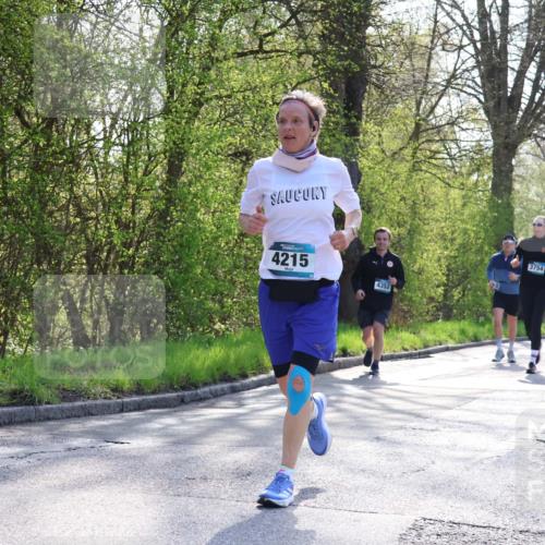 12.04.2026 - 45. Internationalen Wilhelmsburger Insellauf Yannick Fuchs http://msf.ph/oto/9484274 12.04.2026 10:45:55 Laufen 4215, 4352, 3754, 3753, 2164 meine-sportfotos.de