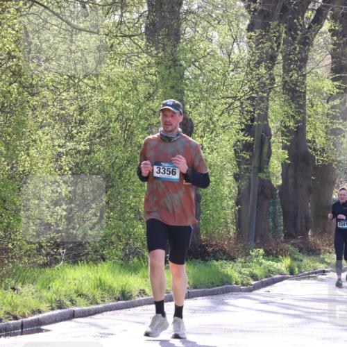 12.04.2026 - 45. Internationalen Wilhelmsburger Insellauf Yannick Fuchs http://msf.ph/oto/9484295 12.04.2026 10:33:35 Laufen 3356, 5341, 4739, 2810, 5009 meine-sportfotos.de