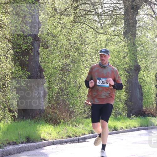 12.04.2026 - 45. Internationalen Wilhelmsburger Insellauf Yannick Fuchs http://msf.ph/oto/9484316 12.04.2026 10:33:36 Laufen 3356, 5341 meine-sportfotos.de