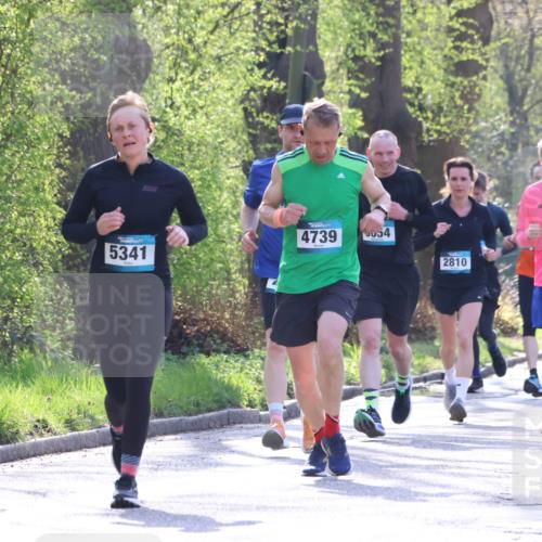 12.04.2026 - 45. Internationalen Wilhelmsburger Insellauf Yannick Fuchs http://msf.ph/oto/9484413 12.04.2026 10:33:41 Laufen 5341, 4739, 5054, 2810, 3173, 4758 meine-sportfotos.de