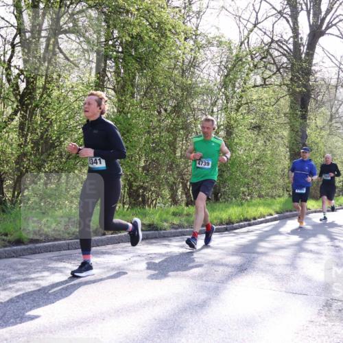 12.04.2026 - 45. Internationalen Wilhelmsburger Insellauf Yannick Fuchs http://msf.ph/oto/9484523 12.04.2026 10:33:46 Laufen 5341, 4739, 2460, 3173 meine-sportfotos.de