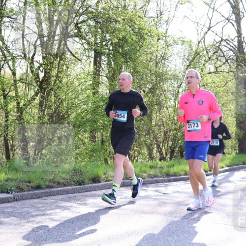 12.04.2026 - 45. Internationalen Wilhelmsburger Insellauf Yannick Fuchs http://msf.ph/oto/9484580 12.04.2026 10:33:50 Laufen 3054, 3173, 2810 meine-sportfotos.de