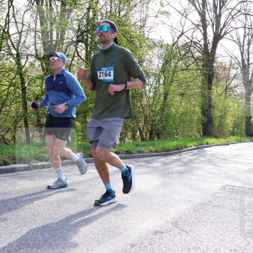 12.04.2026 - 45. Internationalen Wilhelmsburger Insellauf Yannick Fuchs http://msf.ph/oto/9484590 12.04.2026 10:46:01 Laufen 2164 meine-sportfotos.de