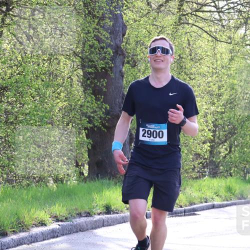 12.04.2026 - 45. Internationalen Wilhelmsburger Insellauf Yannick Fuchs http://msf.ph/oto/9484631 12.04.2026 10:46:04 Laufen 2900 meine-sportfotos.de