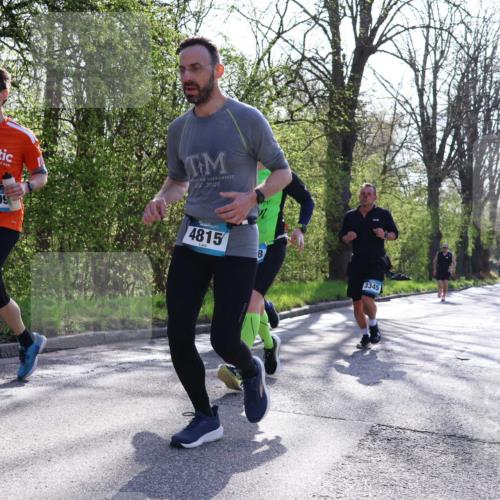 12.04.2026 - 45. Internationalen Wilhelmsburger Insellauf Yannick Fuchs http://msf.ph/oto/9484731 12.04.2026 10:33:53 Laufen 2007, 5009, 4815, 3345 meine-sportfotos.de