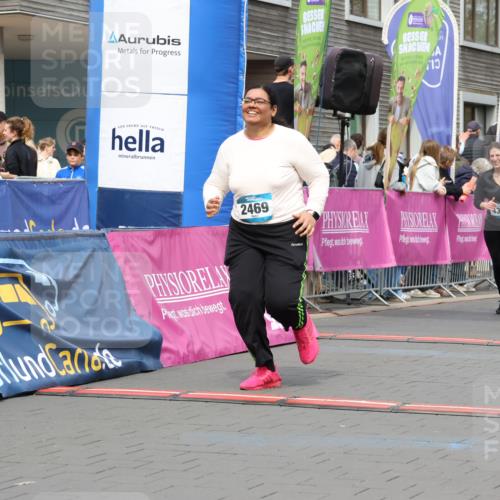 12.04.2026 - 45. Internationalen Wilhelmsburger Insellauf Strokosch-Dieckow http://msf.ph/oto/9484736 12.04.2026 13:21:08 Ziel 2469, 4305, 2013, 3233 meine-sportfotos.de